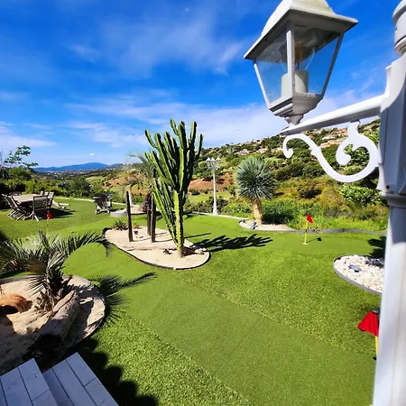 Villa Avec Piscine Et Mini-golf Sainte-Maxime