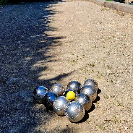 Avec Piscine Et Mini-golf Villa